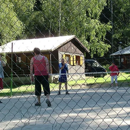 Chatova Osada U Sedlaka, Komornik بيت خشبي *